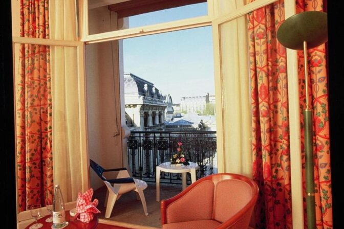 chambre vue vichy depuis balcon